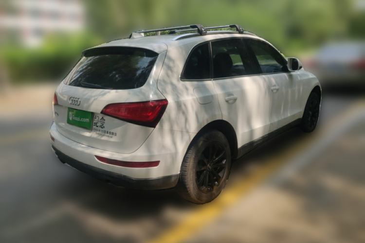 Used Audi Q5 2013 40 TFSI Technology Edition Rear Right 45 Deg