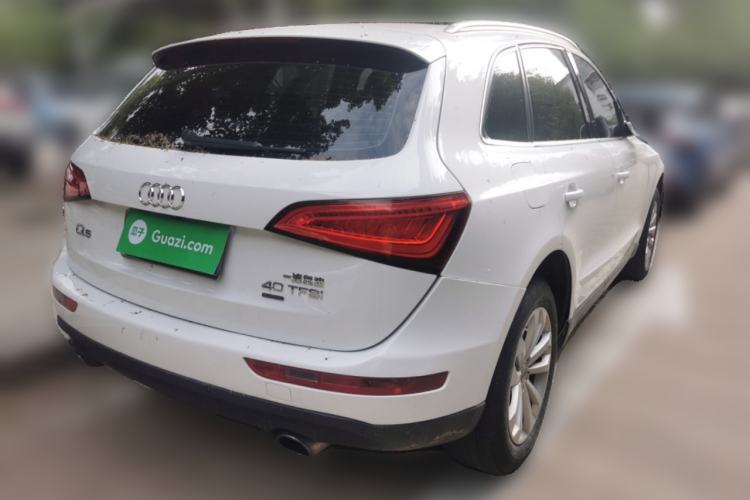 Used Audi Q5 2013 40 TFSI Technology Edition Rear Right 45 Deg