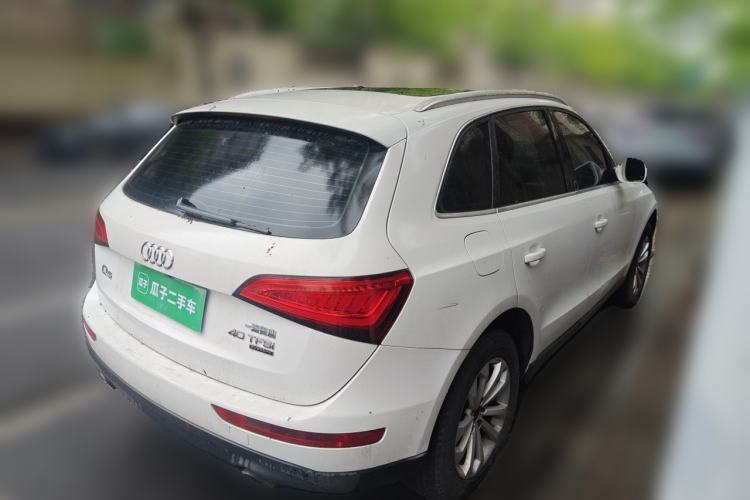 Used Audi Q5 2013 40 TFSI Technology Edition Rear Right 45 Deg