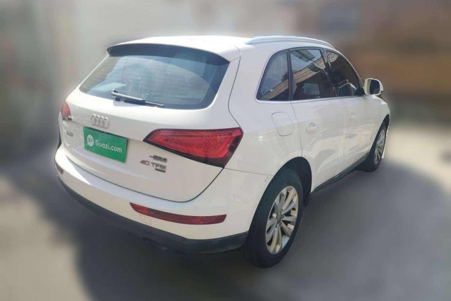 Used Audi Q5 2013 40 TFSI Technology Edition Rear Right 45 Deg