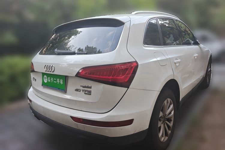 Used Audi Q5 2013 40 TFSI Technology Edition Rear Right 45 Deg