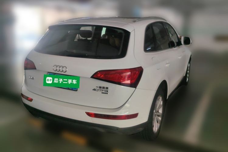 Used Audi Q5 2013 40 TFSI Technology Edition Rear Right 45 Deg