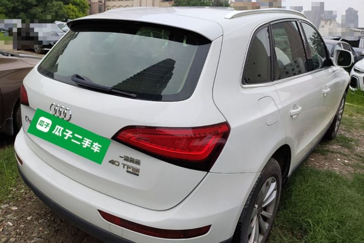 Used Audi Q5 2013 40 TFSI Technology Edition Rear Right 45 Deg