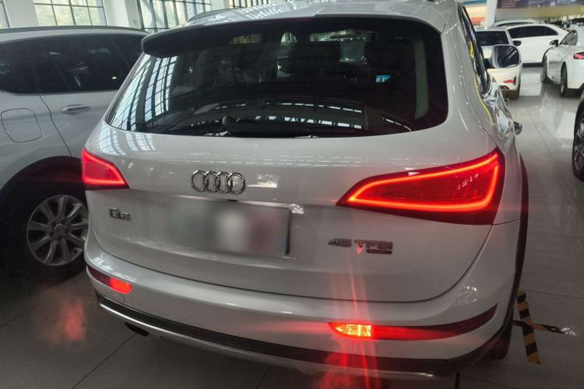 Used Audi Q5 2013 45 TFSI quattro off-road version Rear