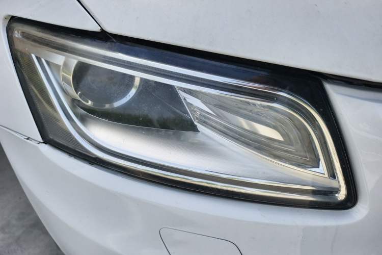 Used Audi Q5 2013 40 TFSI Technology Edition Right Front Headlight