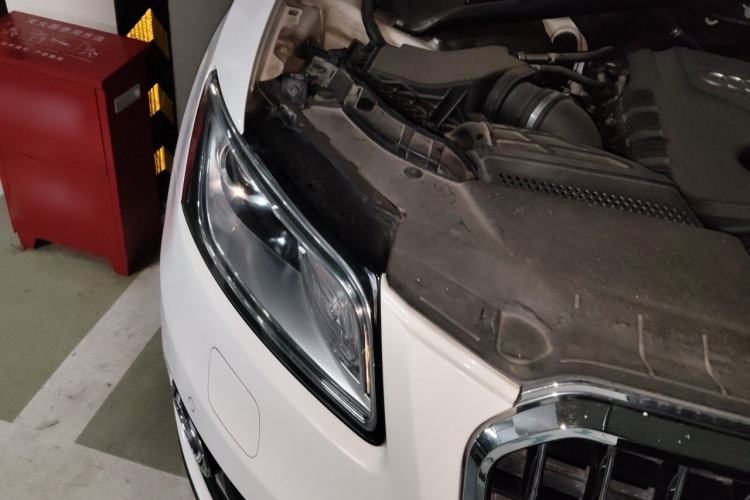 Used Audi Q5 2013 40 TFSI Comfort Edition Right Front Headlight