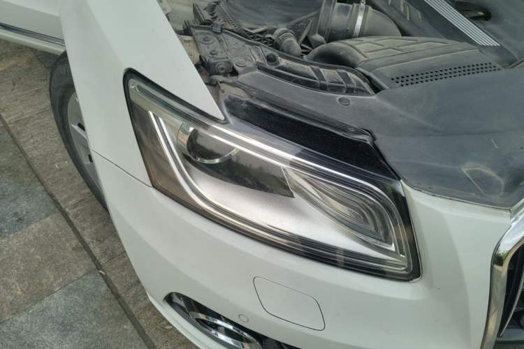 Used Audi Q5 2013 40 TFSI hybrid Right Front Headlight