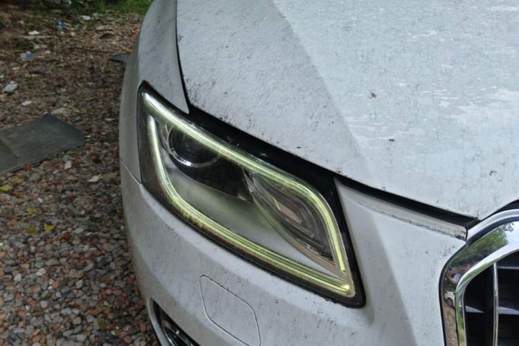 Used Audi Q5 2013 40 TFSI Ambition Right Front Headlight