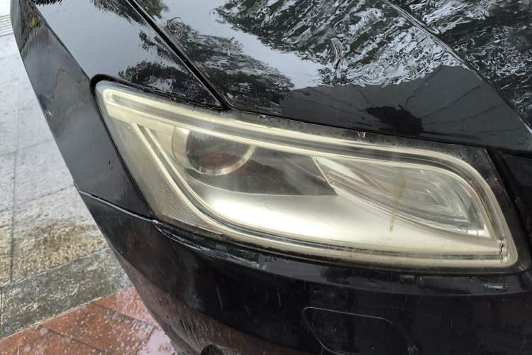 Used Audi Q5 2013 40 TFSI Ambition Right Front Headlight