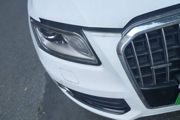 Used Audi Q5 2013 40 TFSI Comfort Edition Right Front Headlight