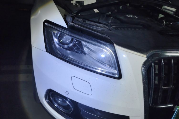 Used Audi Q5 2013 40 TFSI Technology Edition Right Front Headlight