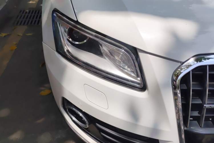 Used Audi Q5 2013 40 TFSI Technology Edition Right Front Headlight