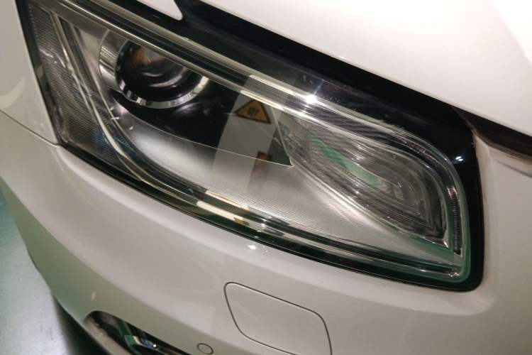 Used Audi Q5 2013 40 TFSI Technology Edition Right Front Headlight