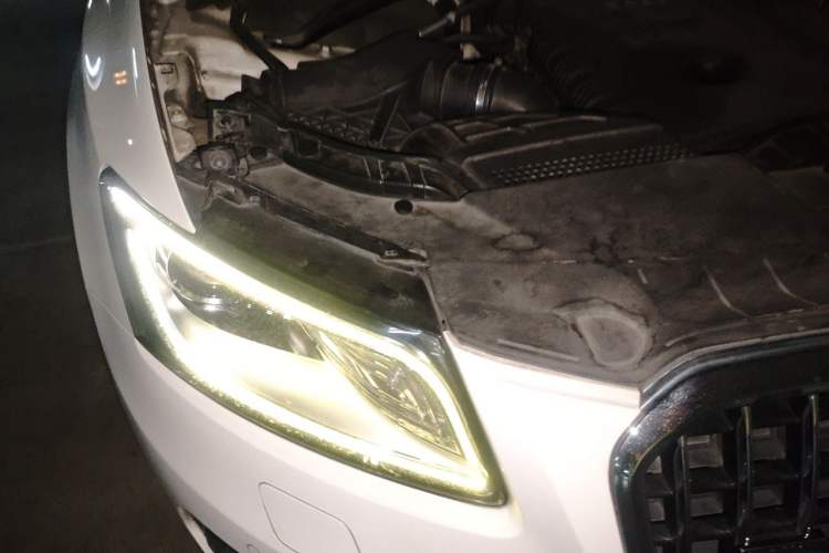 Used Audi Q5 2013 40 TFSI Technology Edition Right Front Headlight