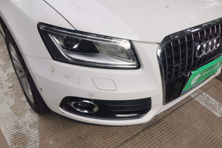 Used Audi Q5 2013 40 TFSI Technology Edition Right Front Headlight