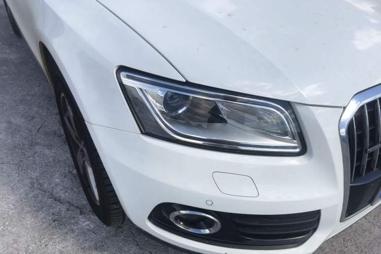 Used Audi Q5 2013 40 TFSI Comfort Edition Right Front Headlight