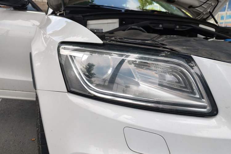 Used Audi Q5 2013 45 TFSI quattro Sport Edition Right Front Headlight