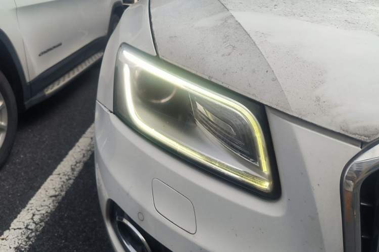 Used Audi Q5 2013 40 TFSI Technology Edition Right Front Headlight