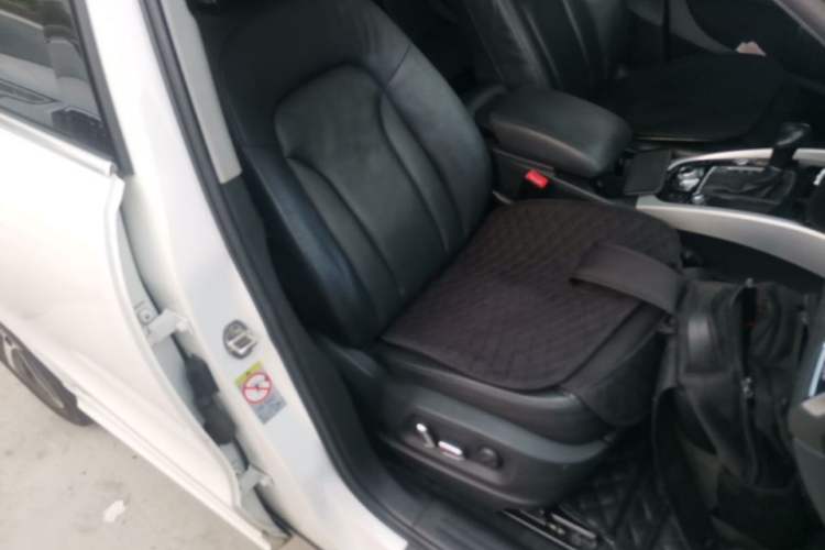Used Audi Q5 2013 45 TFSI quattro Sport Edition Right Front Seat