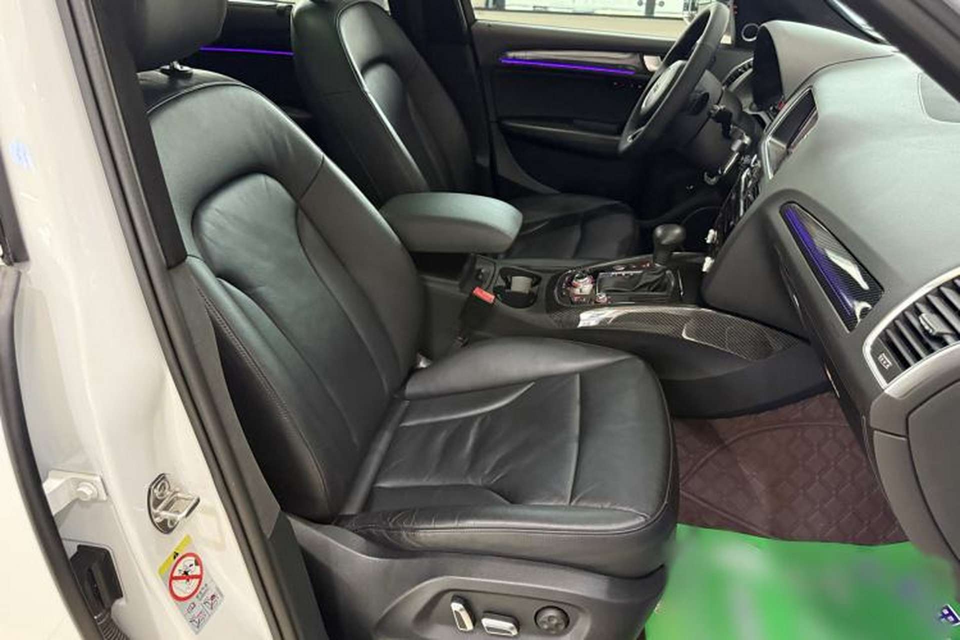 Used Audi Q5 2013 45 TFSI quattro Sport Edition Right Front Seat