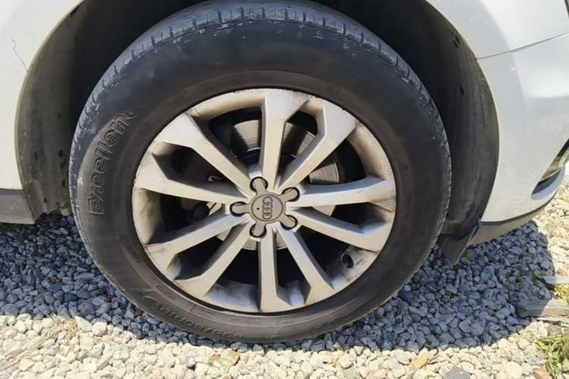 Used Audi Q5 2013 40 TFSI Technology Edition Right Front Wheel Hub