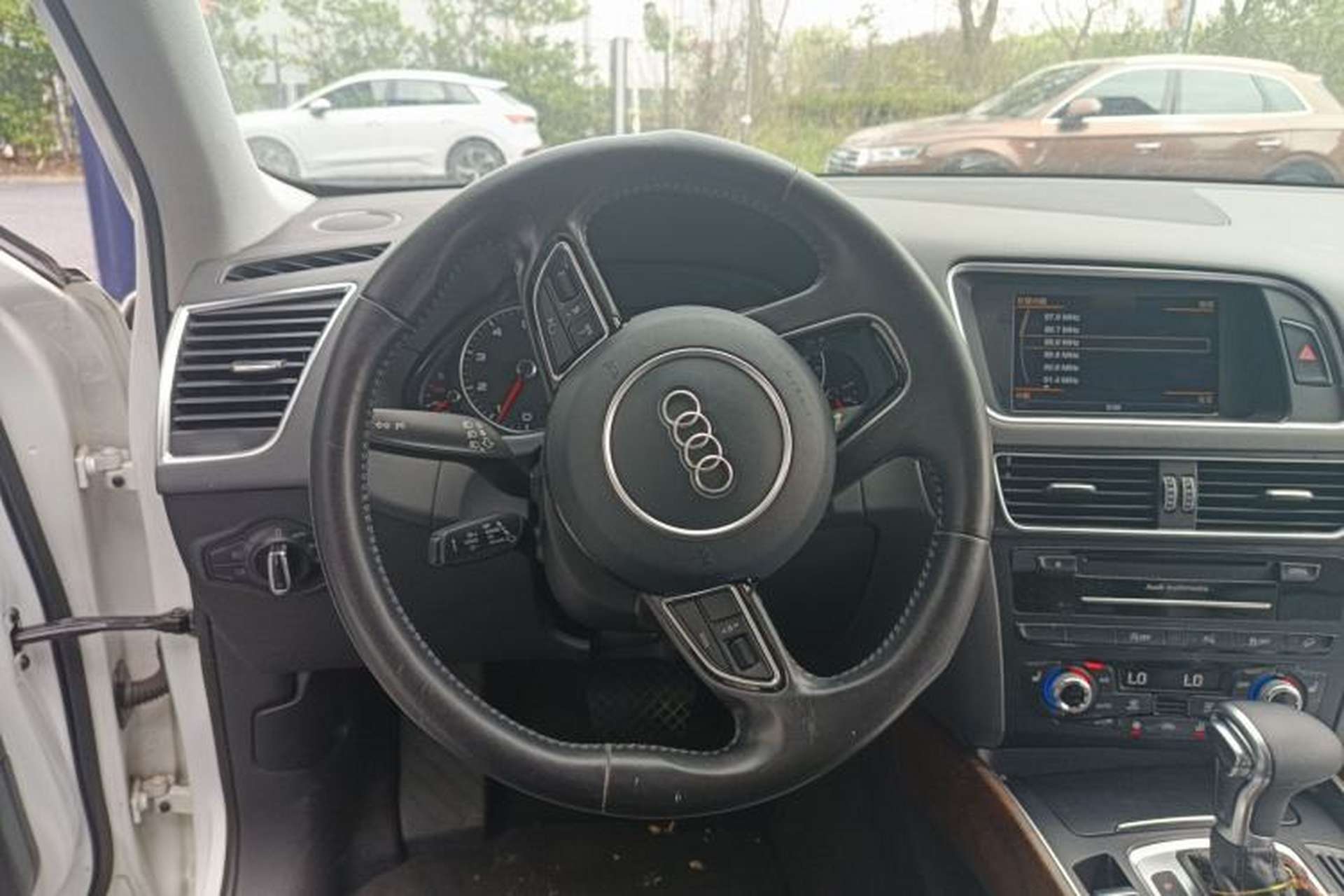 Used Audi Q5 2013 40 TFSI Comfort Edition Steering Wheel