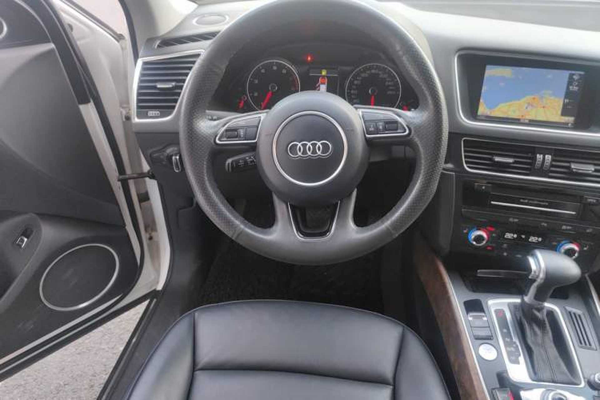 Used Audi Q5 2013 40 TFSI Comfort Edition Steering Wheel