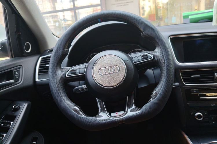 Used Audi Q5 2013 40 TFSI Comfort Edition Steering Wheel