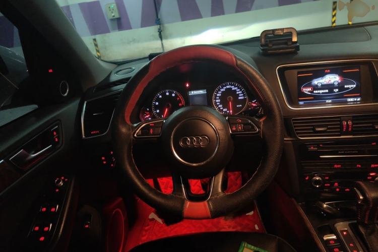 Used Audi Q5 2013 40 TFSI Comfort Edition Steering Wheel