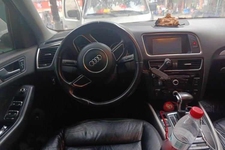 Used Audi Q5 2013 40 TFSI Ambition Steering Wheel