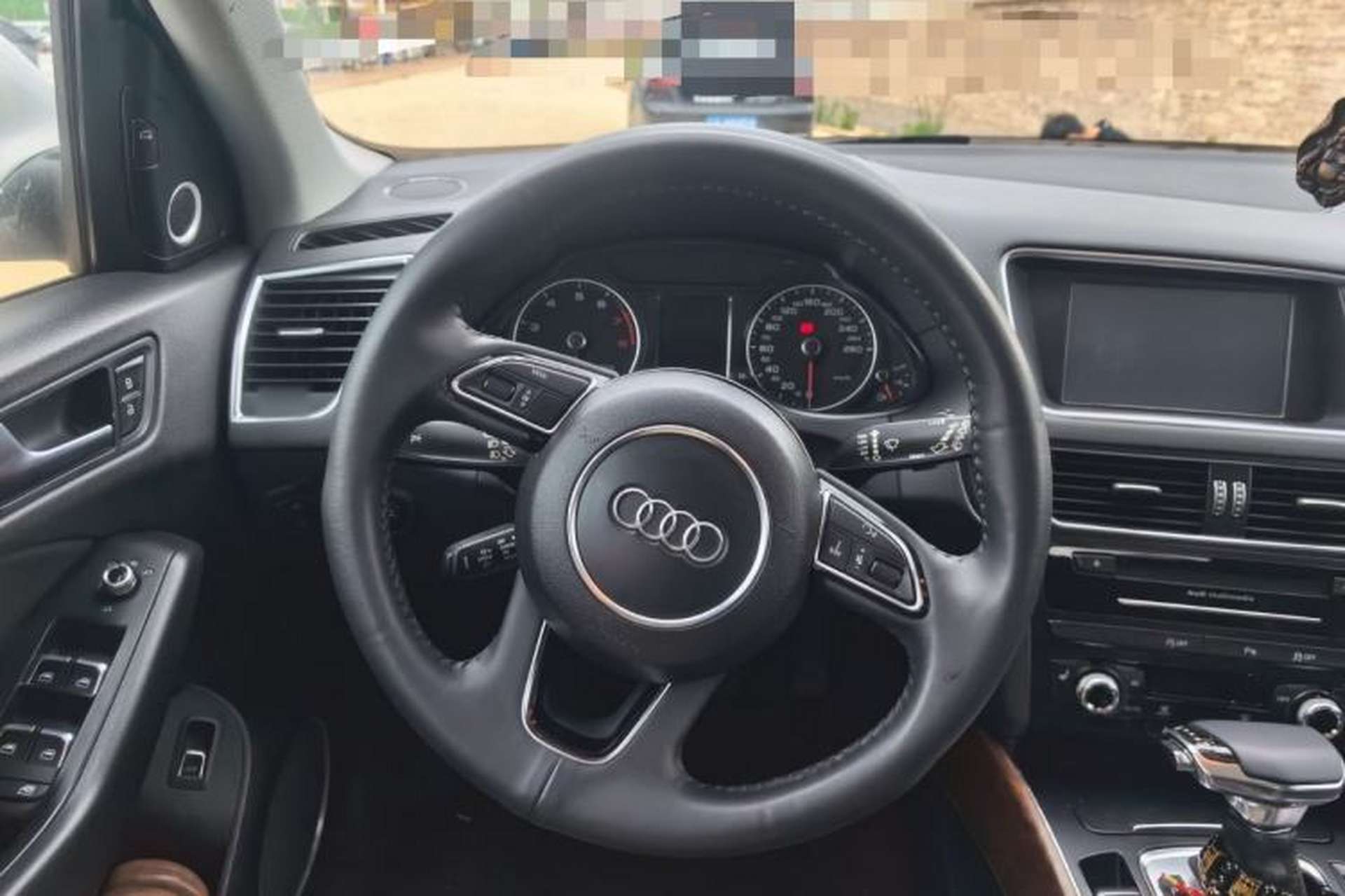 Used Audi Q5 2013 40 TFSI Comfort Edition Steering Wheel
