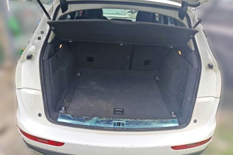 Used Audi Q5 2013 40 TFSI Ambition Trunk