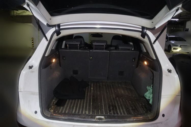 Used Audi Q5 2013 40 TFSI Technology Edition Trunk