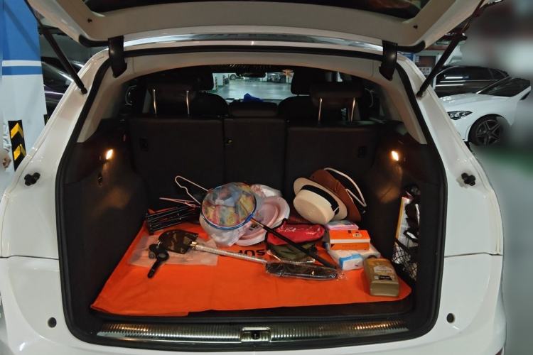 Used Audi Q5 2013 40 TFSI Technology Edition Trunk