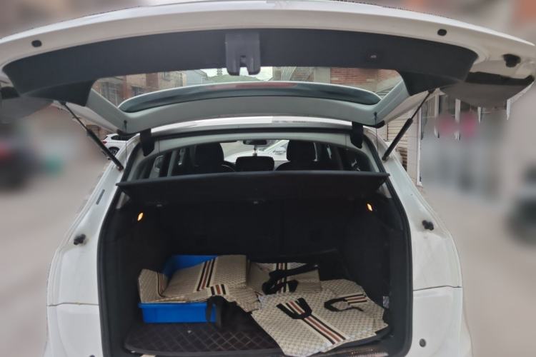 Used Audi Q5 2013 40 TFSI Ambition Trunk
