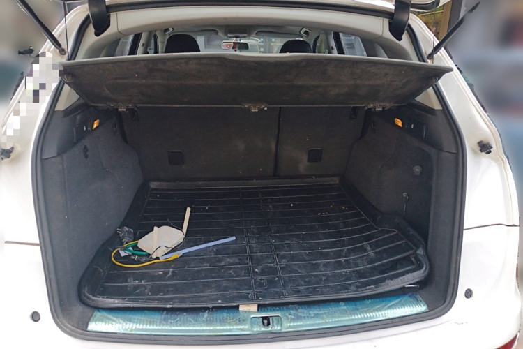 Used Audi Q5 2013 40 TFSI Ambition Trunk