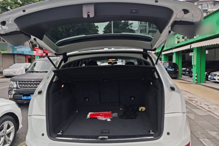 Used Audi Q5 2013 45 TFSI quattro Sport Edition Trunk