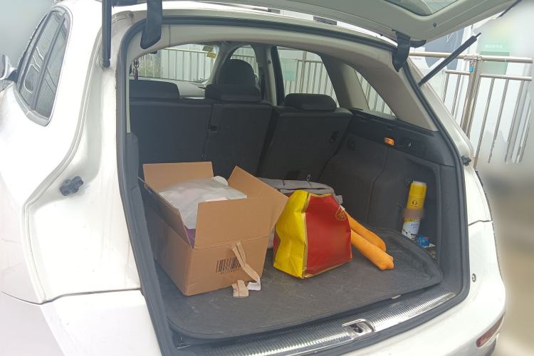 Used Audi Q5 2013 40 TFSI Technology Edition Trunk
