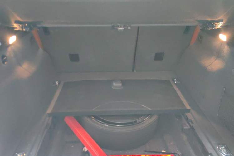 Used Audi Q5 2013 40 TFSI Ambition Trunk