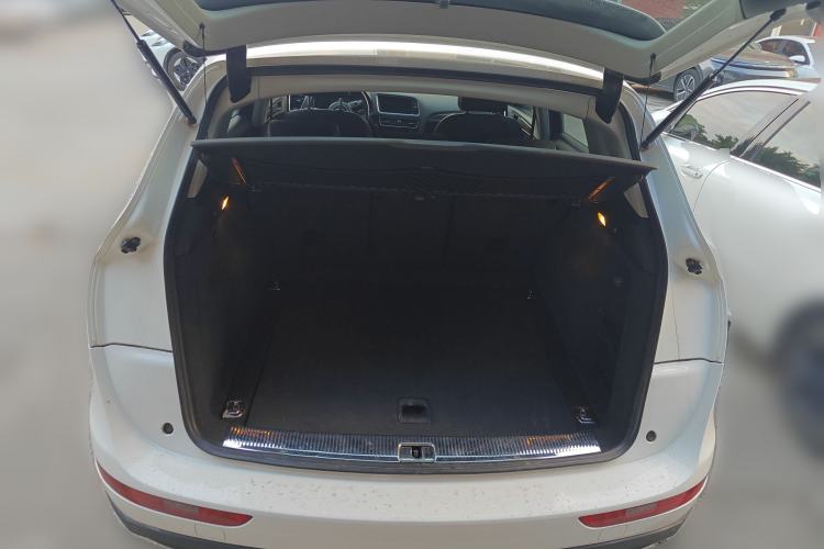 Used Audi Q5 2013 40 TFSI Comfort Edition Trunk