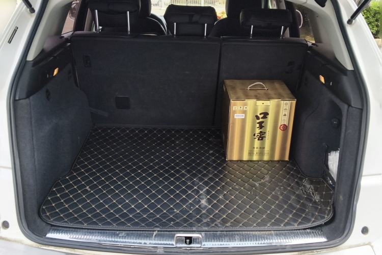 Used Audi Q5 2013 40 TFSI Ambition Trunk