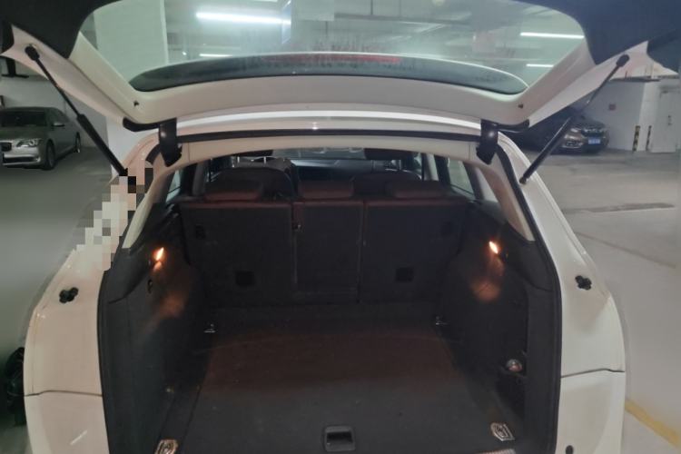 Used Audi Q5 2013 40 TFSI Comfort Edition Trunk