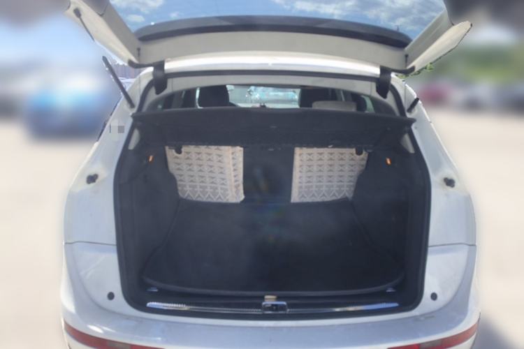Used Audi Q5 2013 40 TFSI Comfort Edition Trunk