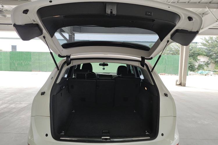 Used Audi Q5 2013 45 TFSI quattro Sport Edition Trunk