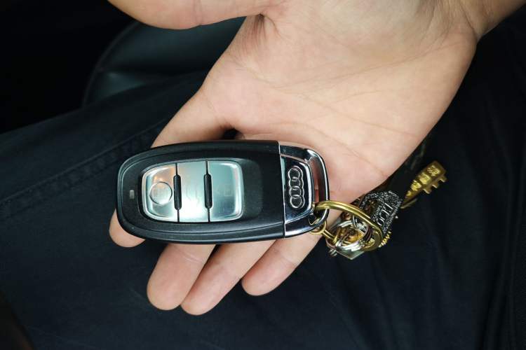 Used Audi Q5 2013 40 TFSI Comfort Edition Vehicle Key