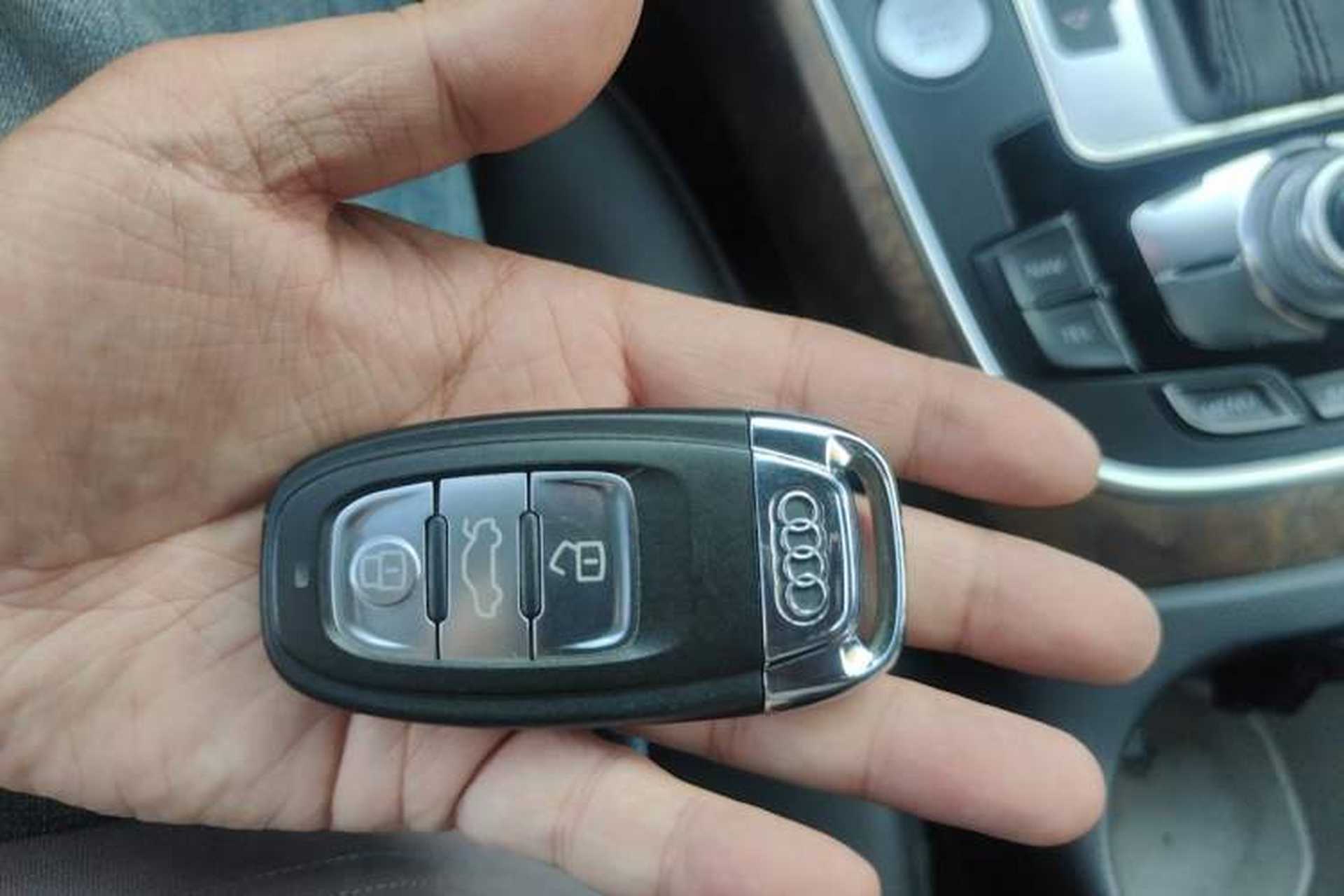 Used Audi Q5 2013 40 TFSI Comfort Edition Vehicle Key