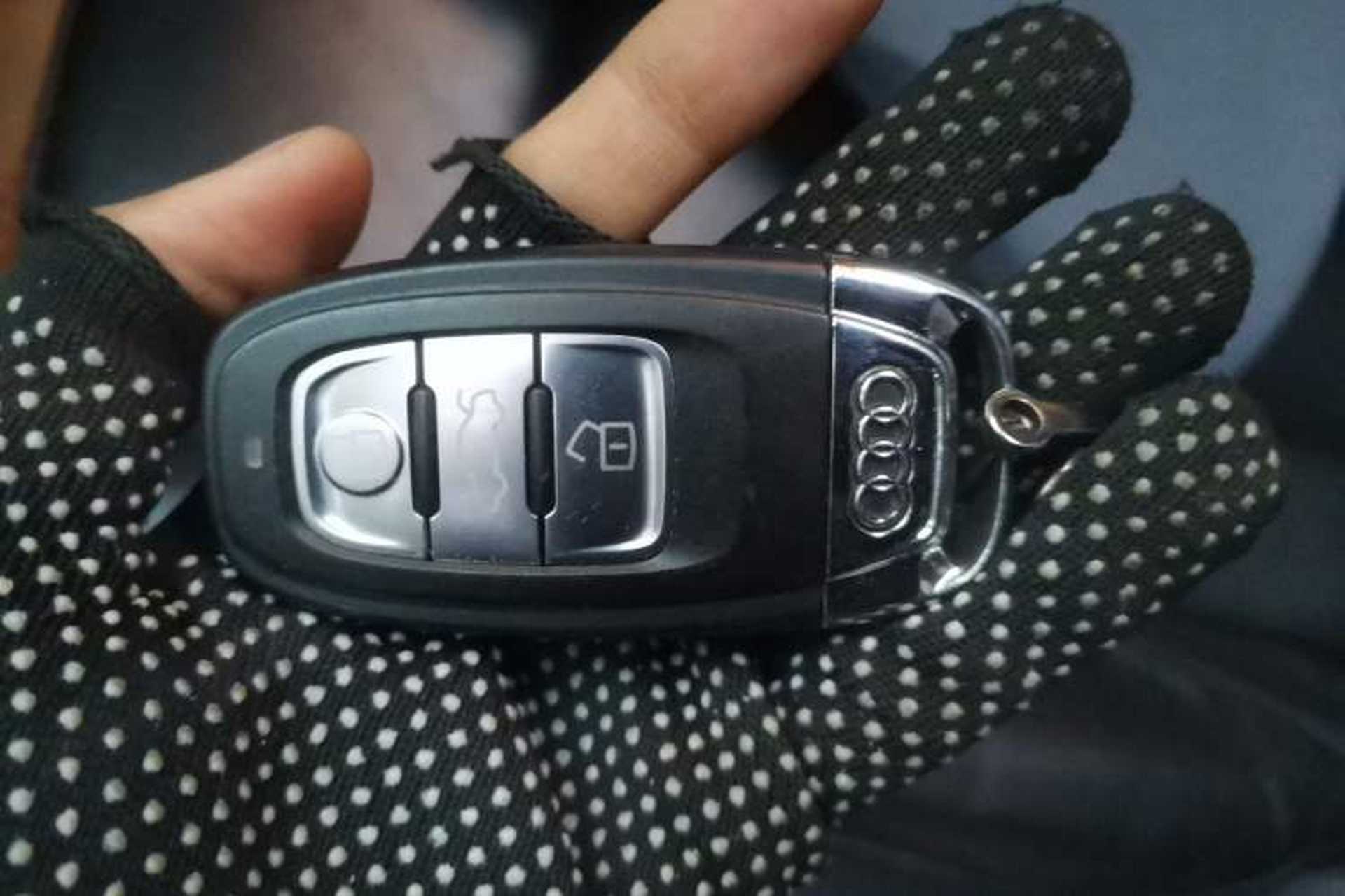Used Audi Q5 2013 40 TFSI Technology Edition Vehicle Key