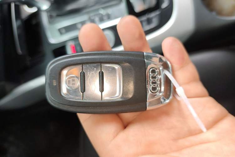 Used Audi Q5 2013 45 TFSI quattro Sport Edition Vehicle Key