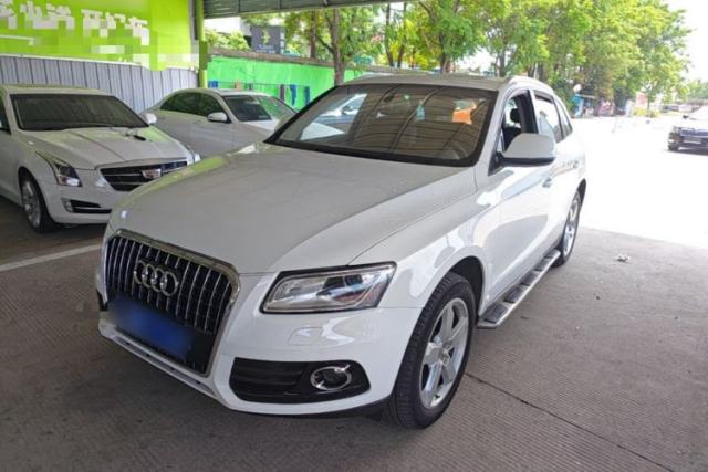 Ojetý Audi Q5 2013 40 TFSI Comfort Edition