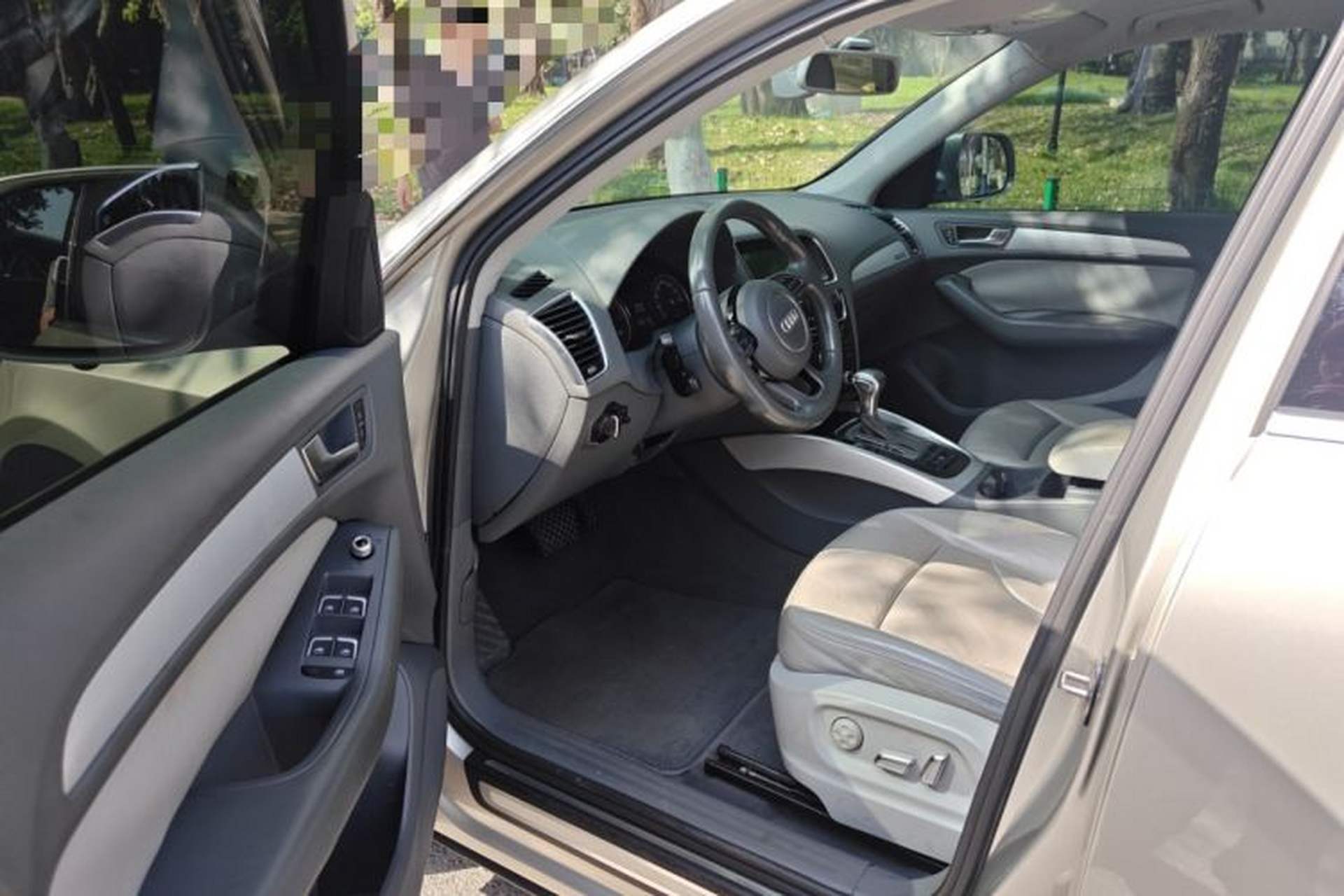 Used Audi Q5 2013 40 TFSI Technology Edition Driver Seat